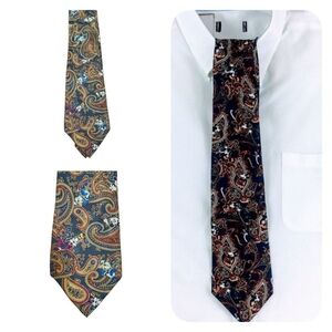 Vintage The Disney Store Mickey Donald Goofy Pluto Paisley Novelty Silk Necktie